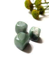 Load image into Gallery viewer, Green Aventurine Tumbles
