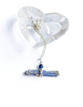 Load image into Gallery viewer, Blue Kyanite Necklace
