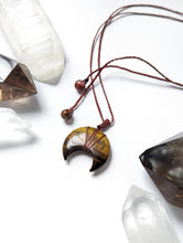 Load image into Gallery viewer, Tiger&#39;s Eye Moon Macrame Necklace
