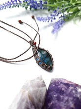 Load image into Gallery viewer, Macrame Labradorite Necklace
