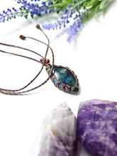 Load image into Gallery viewer, Macrame Labradorite Necklace
