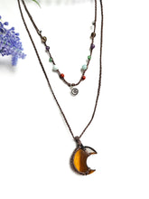 Load image into Gallery viewer, Earthy Tones Macrame Crystal Necklace Set
