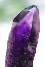 Load image into Gallery viewer, Tutu Cliffs Amethyst
