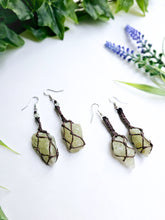 Load image into Gallery viewer, Macrame Hiddenite Earrings
