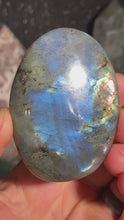 Load and play video in Gallery viewer, Labradorite Palm Stones (Rainbow Flash)
