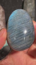 Load and play video in Gallery viewer, Labradorite Palm Stones (Blue Flash)
